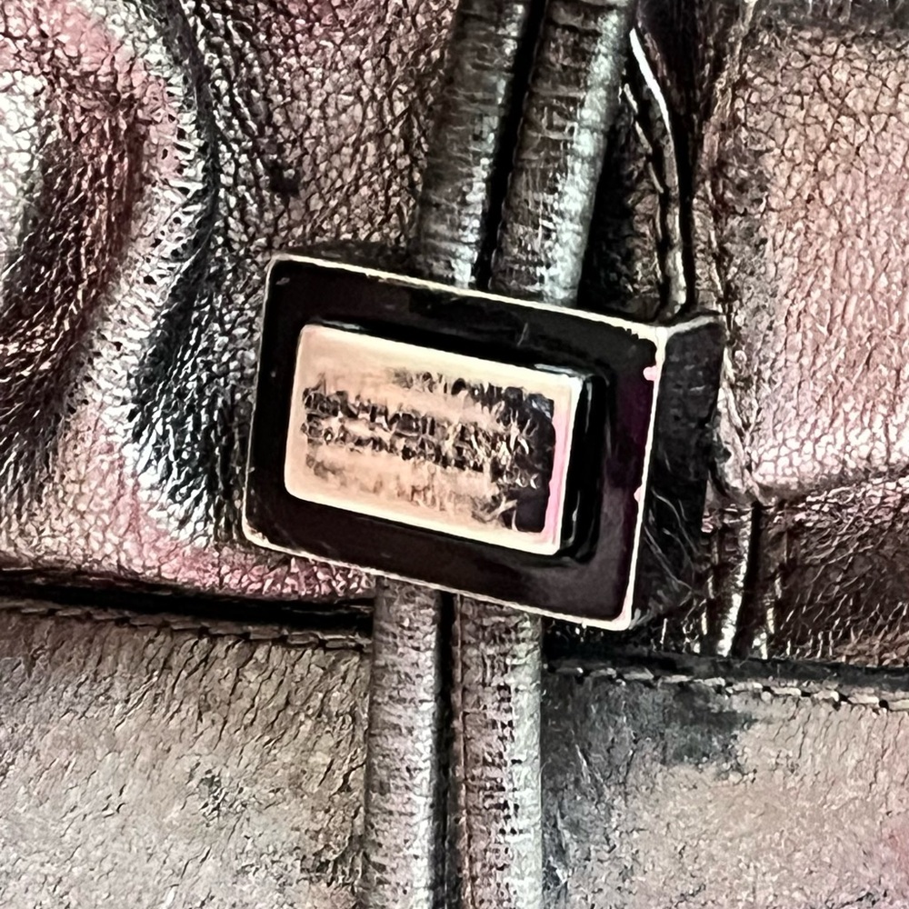 Flash Sale🦃🦃🦃Vintage Bronze Metallic Handbag Satchel - Picture 7 of 8